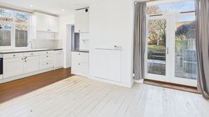 Photo 5- click for photo gallery